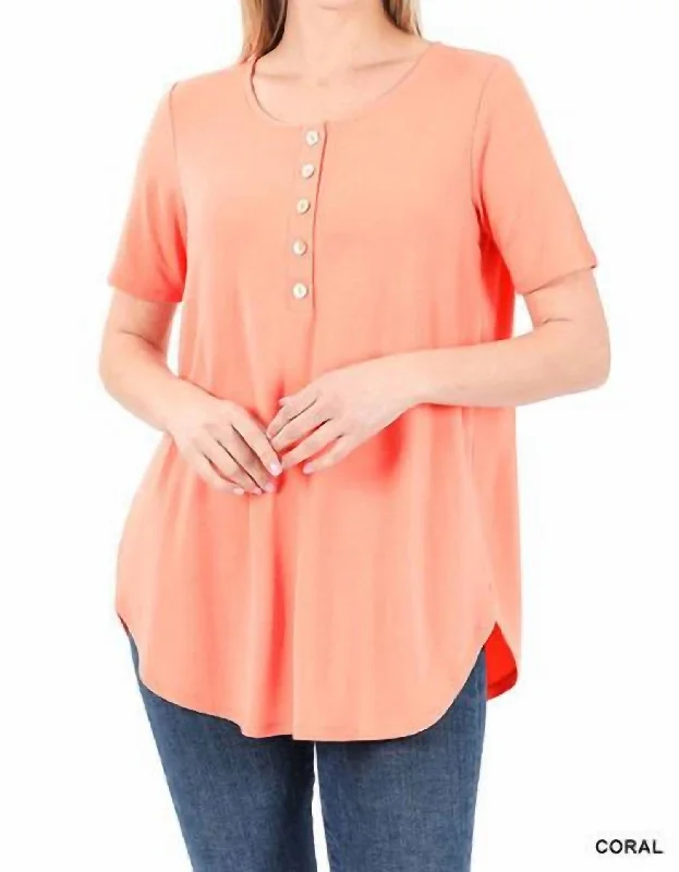 Short Sleeve Dolphin Hem Shell Button Up Top In Coral