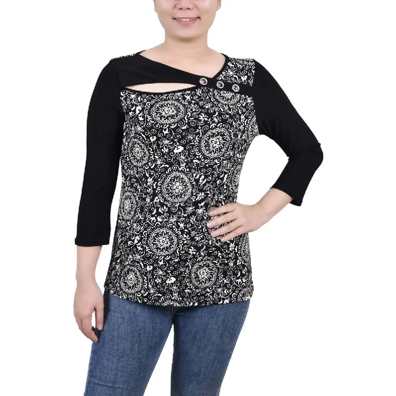 Womens Floral Print Grommet Pullover Top