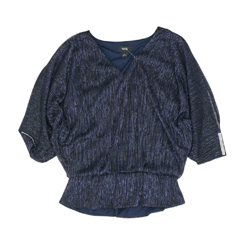 Blue Solid V Neck Knit Top