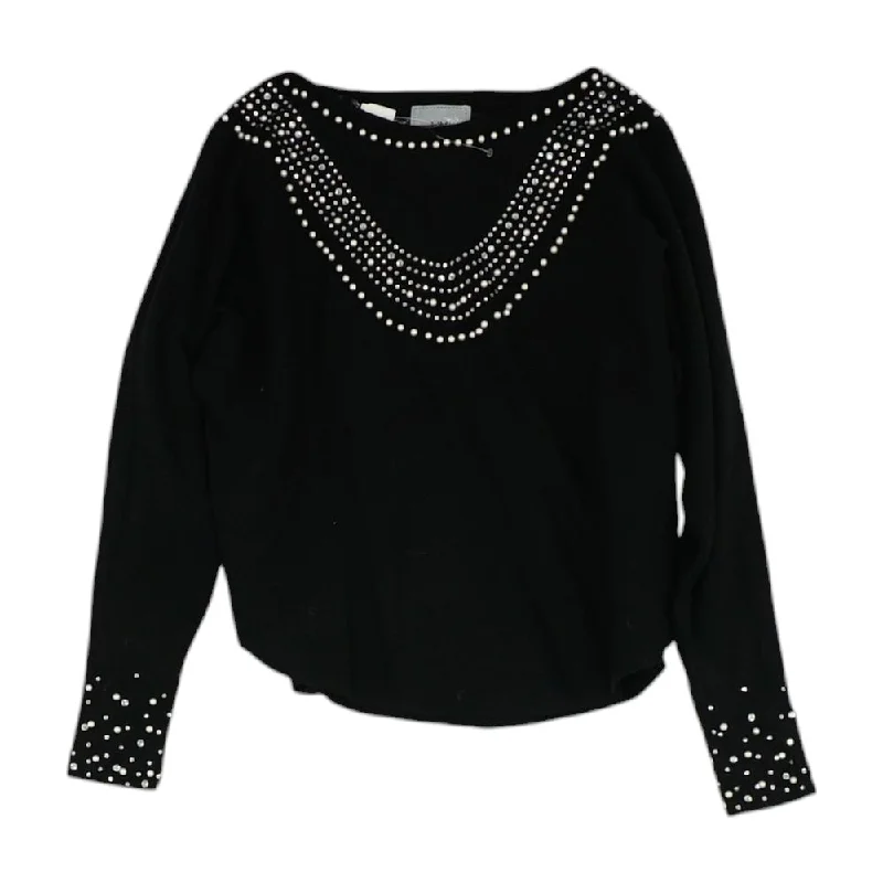 Black Solid Crewneck Knit Top