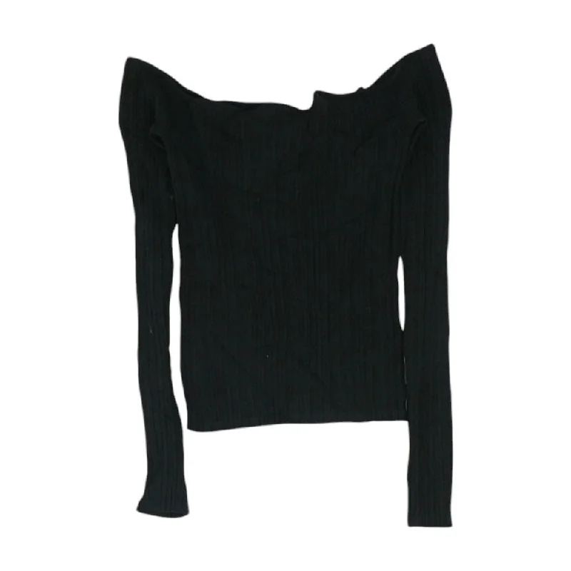 Black Solid Knit Top